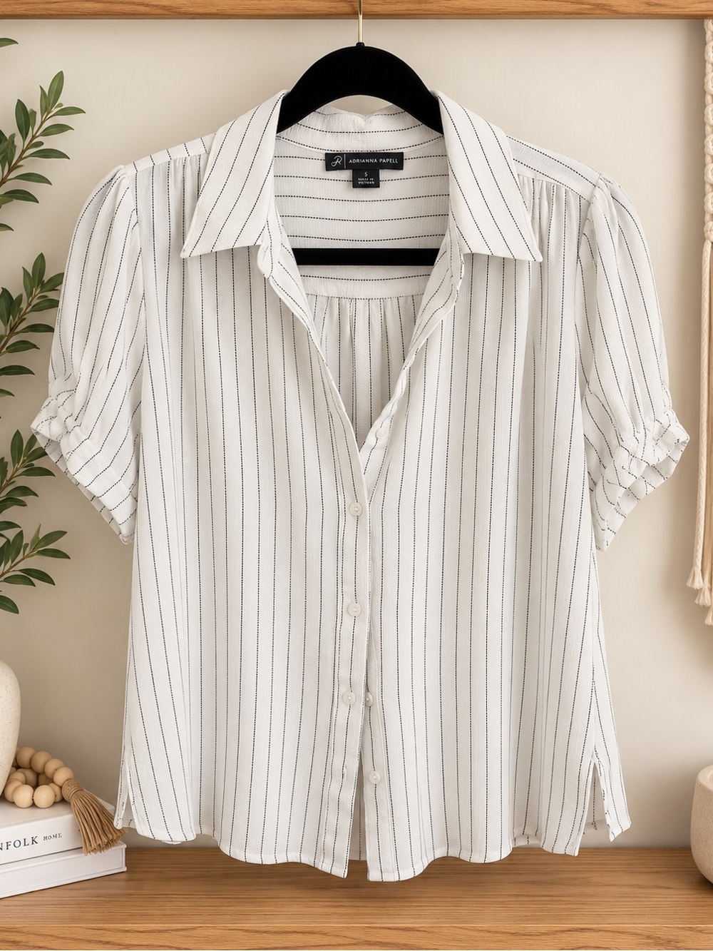 Adrianna Papell White Striped Short-Sleeve Button Shirt